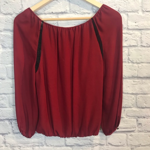 Alice + Olivia 100% Silk Off The Shoulder Top Blouse Red Womens Small Petite EUC - Picture 5 of 5